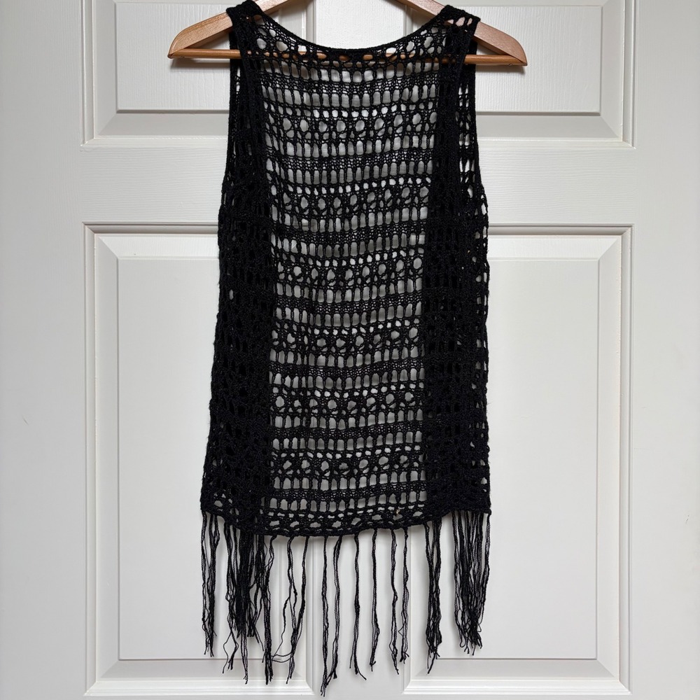 Womens Black Crochet Knit Open Front Fringe Vest Boho Festival Sleeveless Layer - Picture 5 of 9